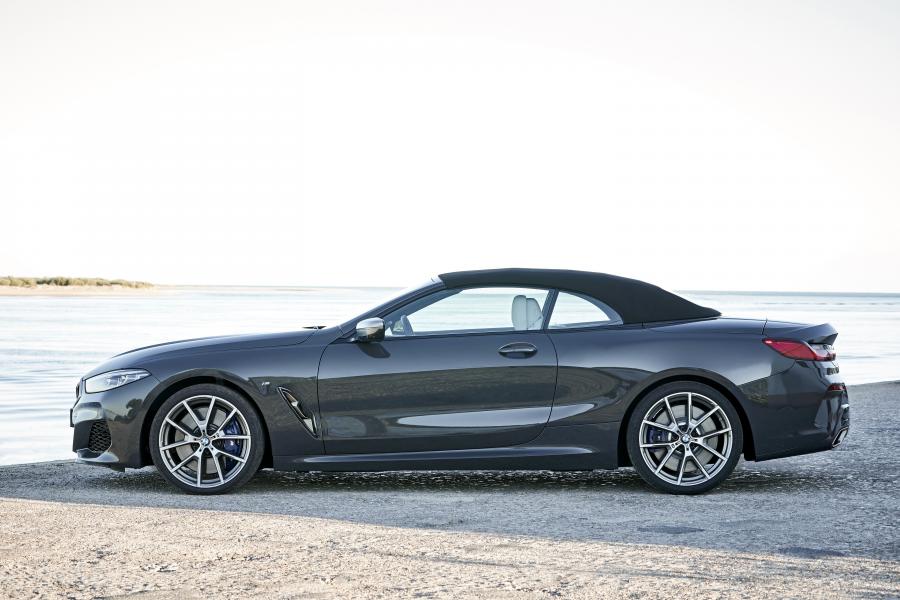  BMW M850i xDrive Convertible (G14) 2018 года  (WW) (фото 109 из 183)